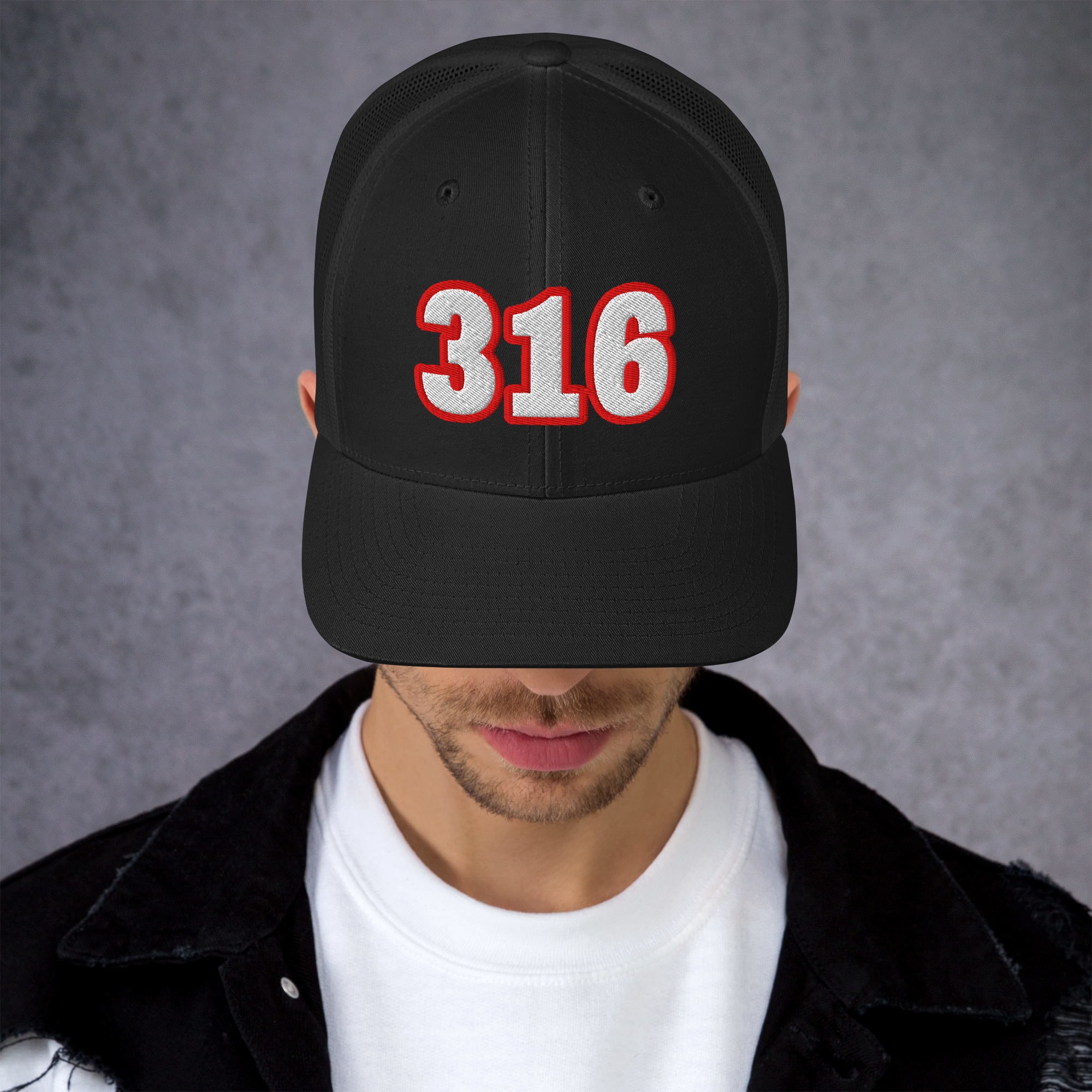 316 Retro Trucker in Black
